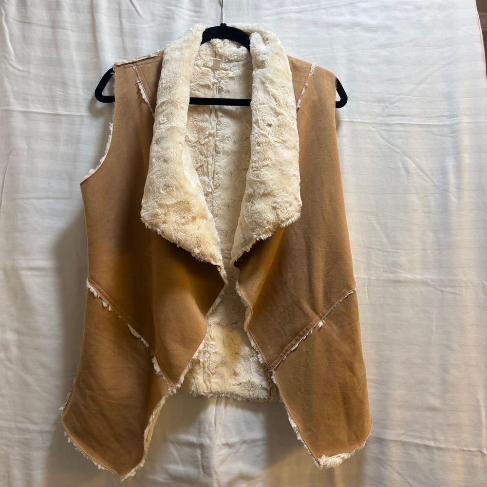 Double Zero Tan Faux Suede Shearling Fur Lined Draped Waterfall Vest Brown Med.‎